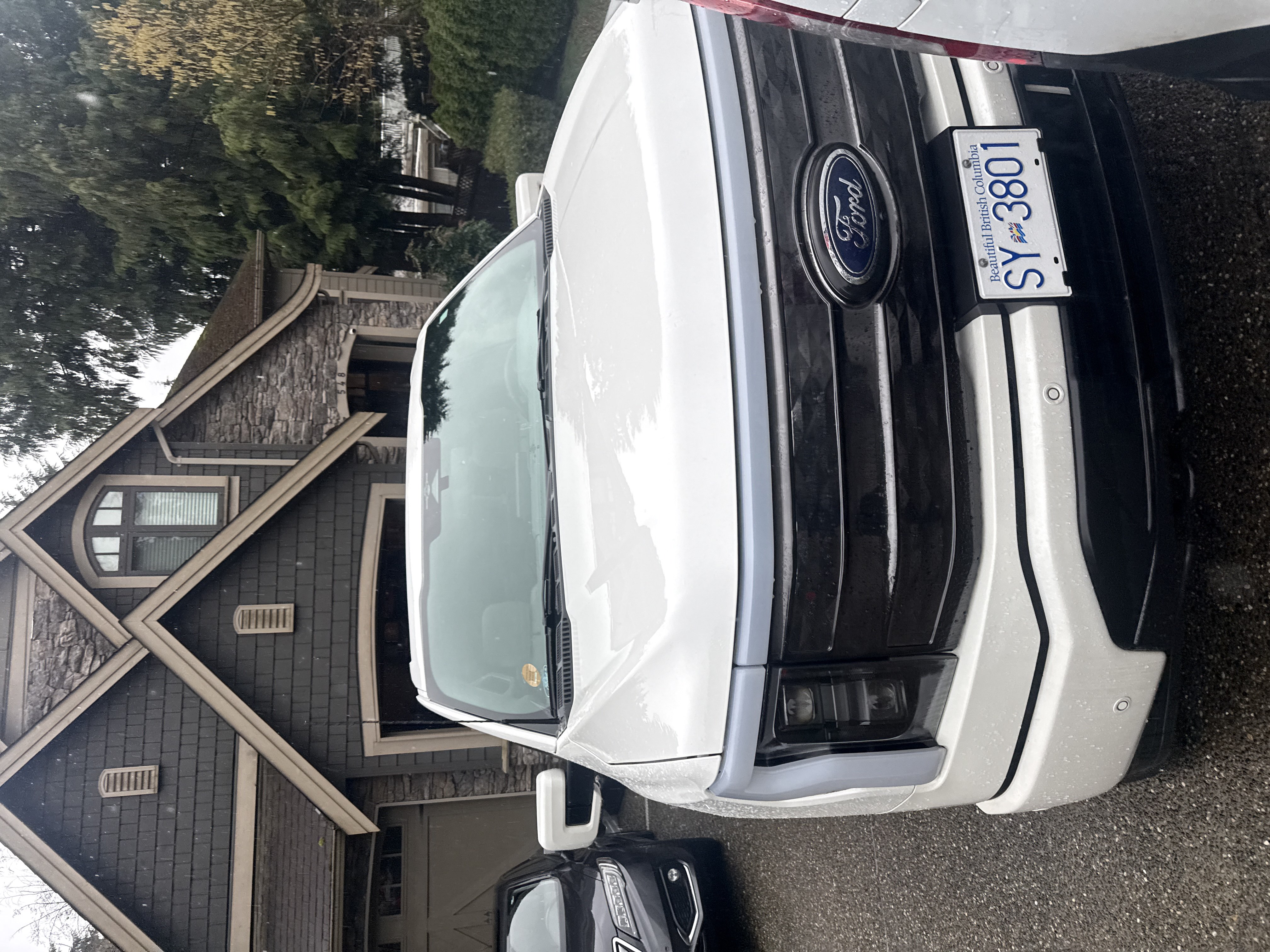 2023 Ford F-150 Lightning Platinum 4WD