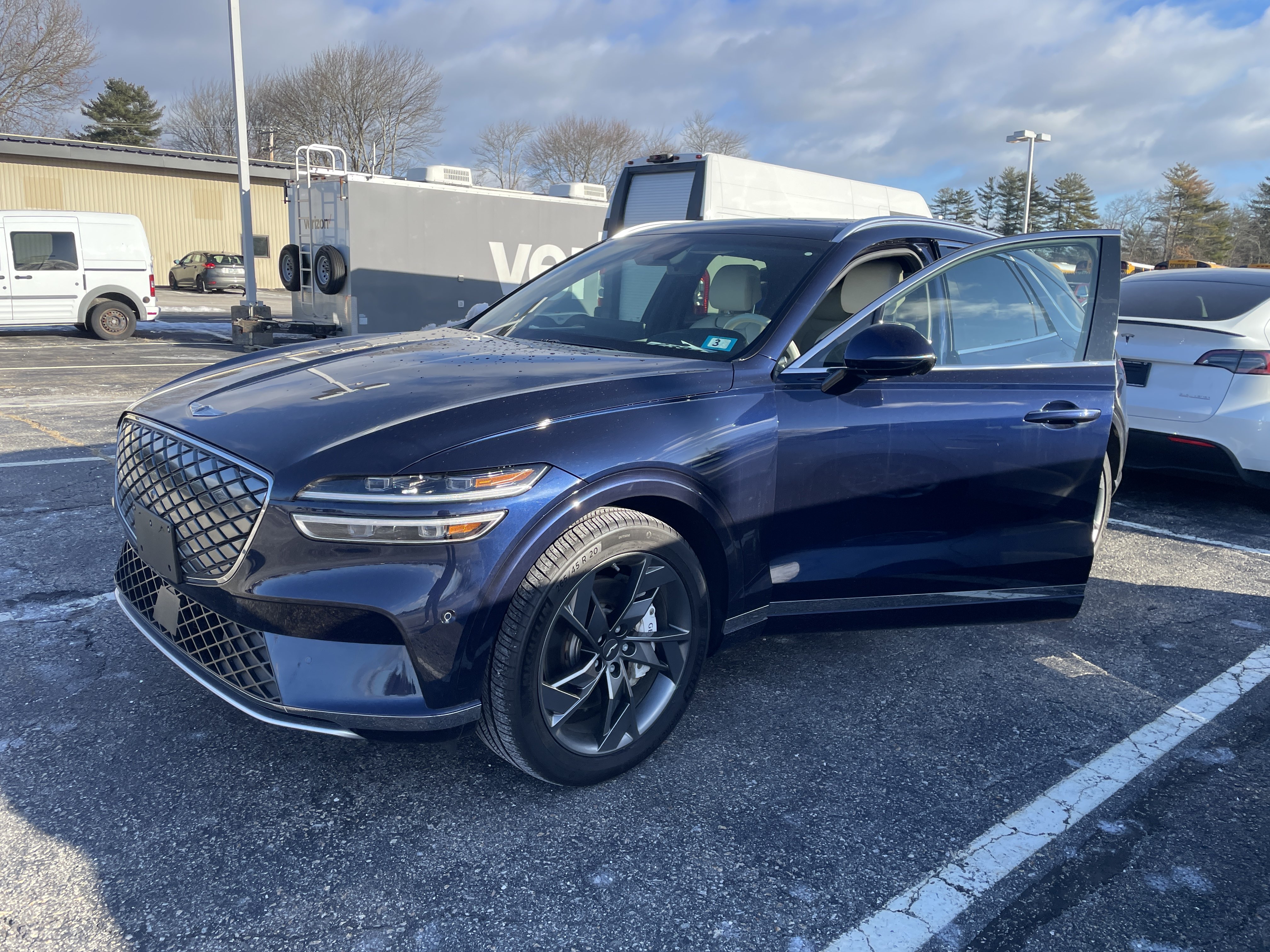 2023 Genesis Electrified GV70