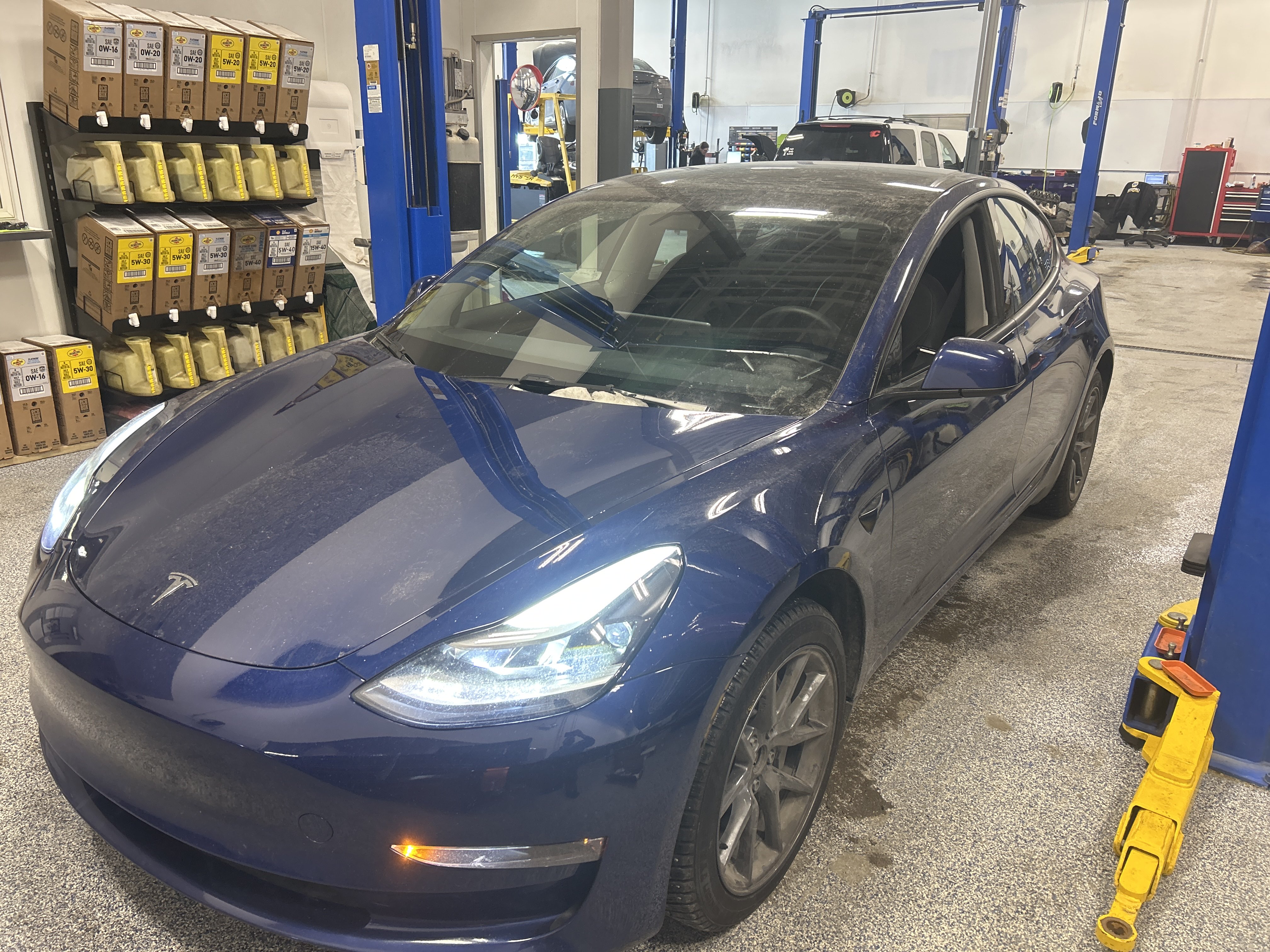 2022 Tesla Model 3 Long Range AWD